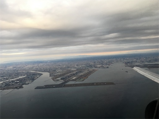 朝の羽田上空